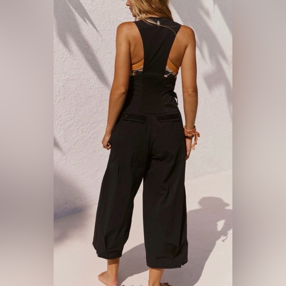 FP Movement by Free People Black Sleeveless Wide-Leg Jumpsuit - Picture 2 of 7